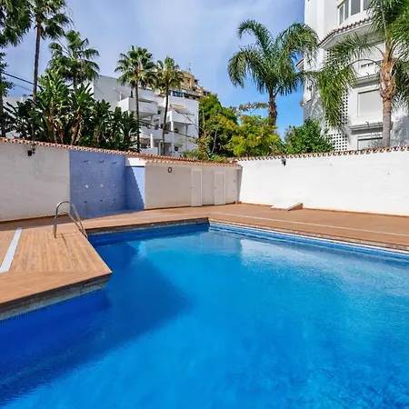 Apartamento Carihuela S.antonio 托雷莫利诺斯
